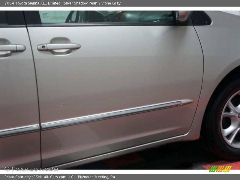 Silver Shadow Pearl / Stone Gray 2004 Toyota Sienna XLE Limited
