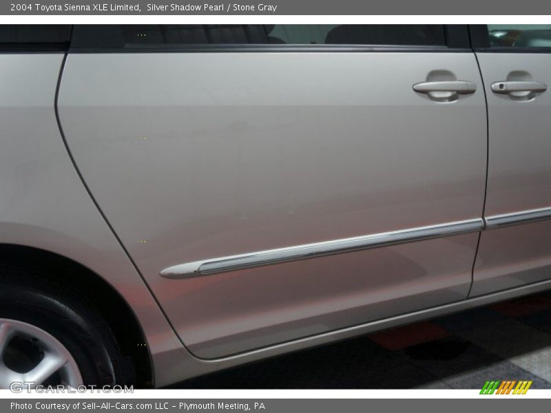 Silver Shadow Pearl / Stone Gray 2004 Toyota Sienna XLE Limited