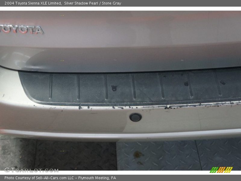 Silver Shadow Pearl / Stone Gray 2004 Toyota Sienna XLE Limited