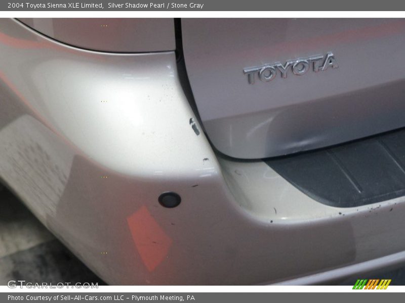 Silver Shadow Pearl / Stone Gray 2004 Toyota Sienna XLE Limited