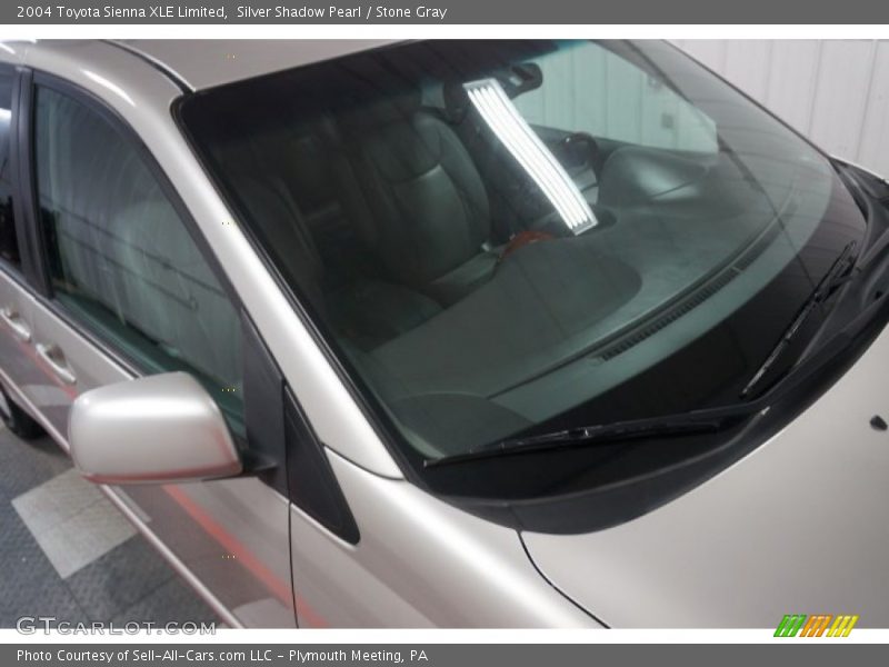 Silver Shadow Pearl / Stone Gray 2004 Toyota Sienna XLE Limited