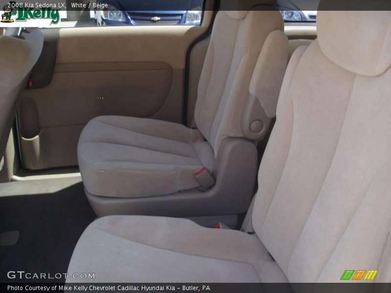 White / Beige 2008 Kia Sedona LX