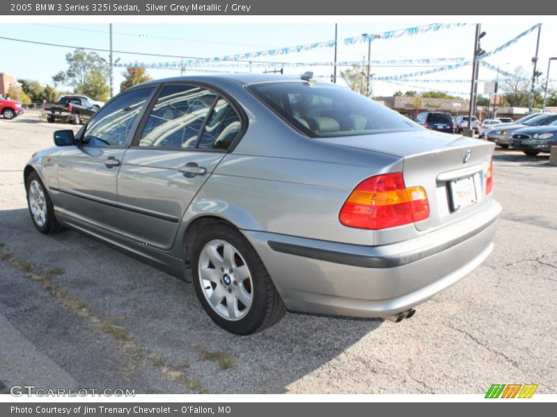 Silver Grey Metallic / Grey 2005 BMW 3 Series 325i Sedan