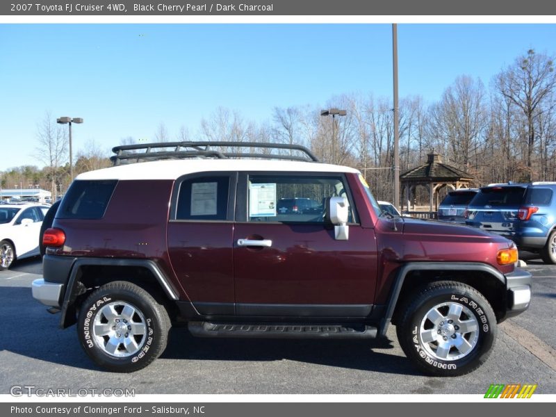 Black Cherry Pearl / Dark Charcoal 2007 Toyota FJ Cruiser 4WD