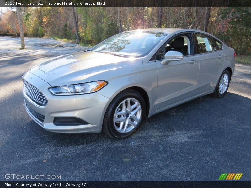 Tectonic Metallic / Charcoal Black 2016 Ford Fusion SE