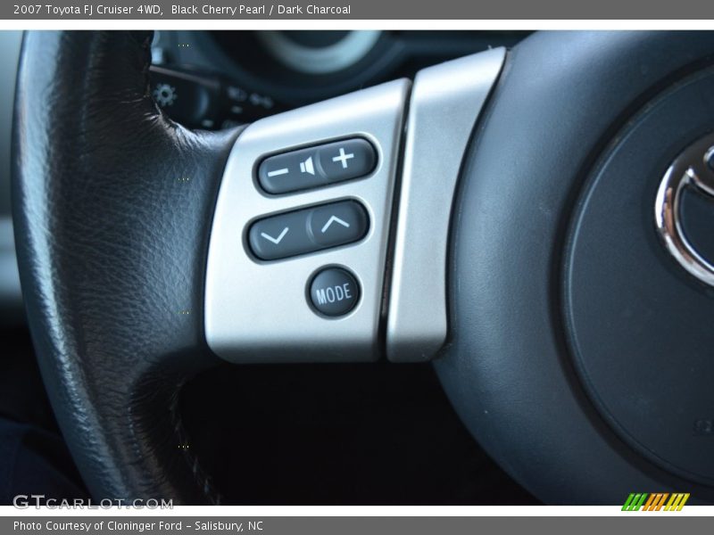 Black Cherry Pearl / Dark Charcoal 2007 Toyota FJ Cruiser 4WD