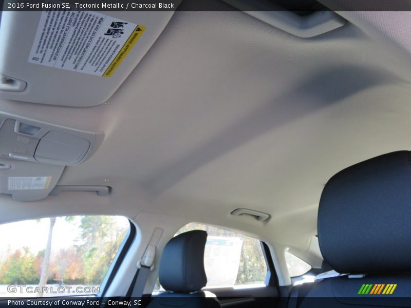 Tectonic Metallic / Charcoal Black 2016 Ford Fusion SE