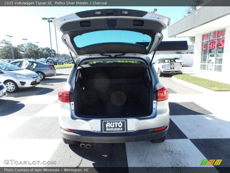 Reflex Silver Metallic / Charcoal 2015 Volkswagen Tiguan SE