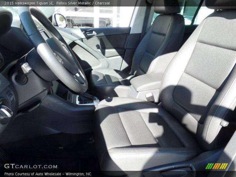Reflex Silver Metallic / Charcoal 2015 Volkswagen Tiguan SE