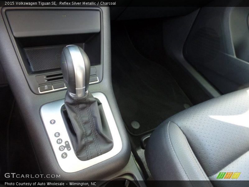 Reflex Silver Metallic / Charcoal 2015 Volkswagen Tiguan SE