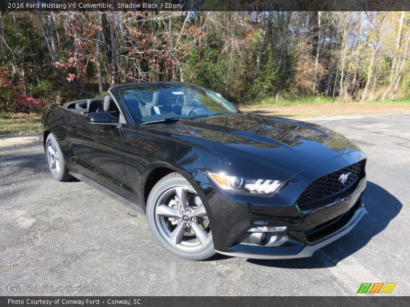 Front 3/4 View of 2016 Mustang V6 Convertible