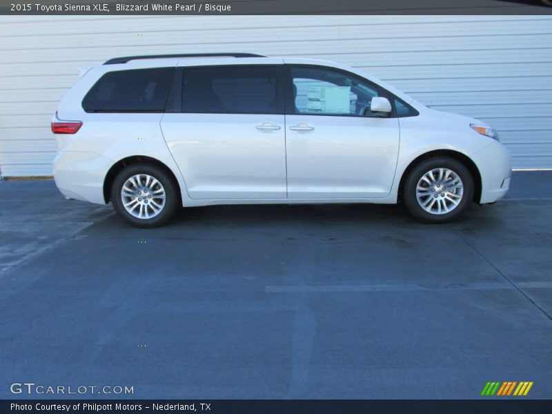 Blizzard White Pearl / Bisque 2015 Toyota Sienna XLE