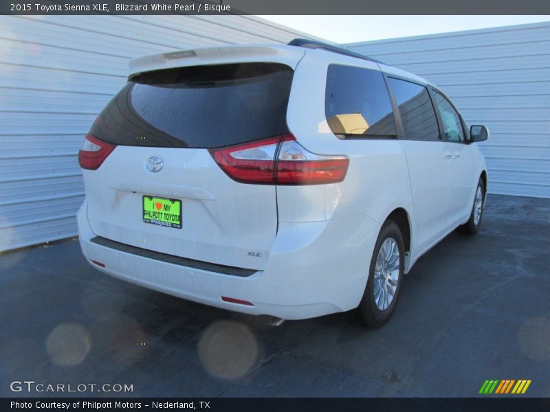 Blizzard White Pearl / Bisque 2015 Toyota Sienna XLE