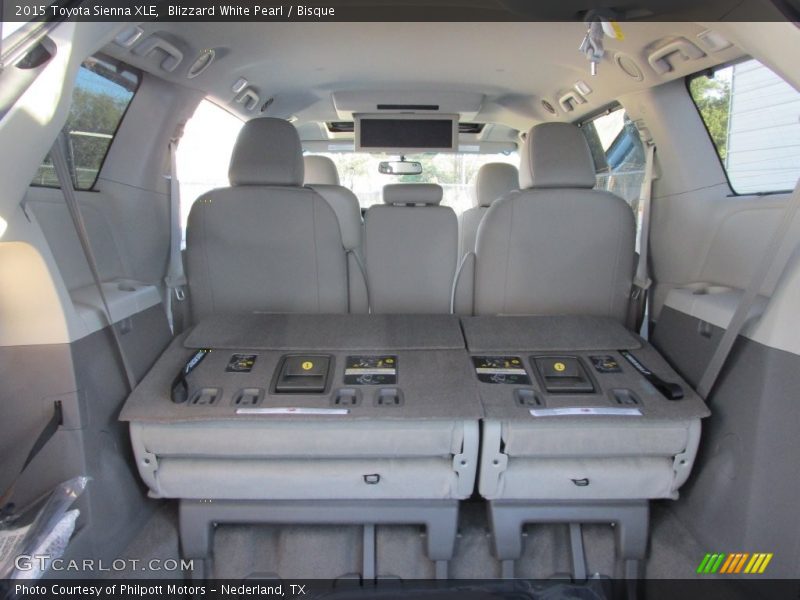Blizzard White Pearl / Bisque 2015 Toyota Sienna XLE