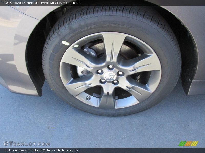 Predawn Gray Mica / Black 2015 Toyota Sienna SE