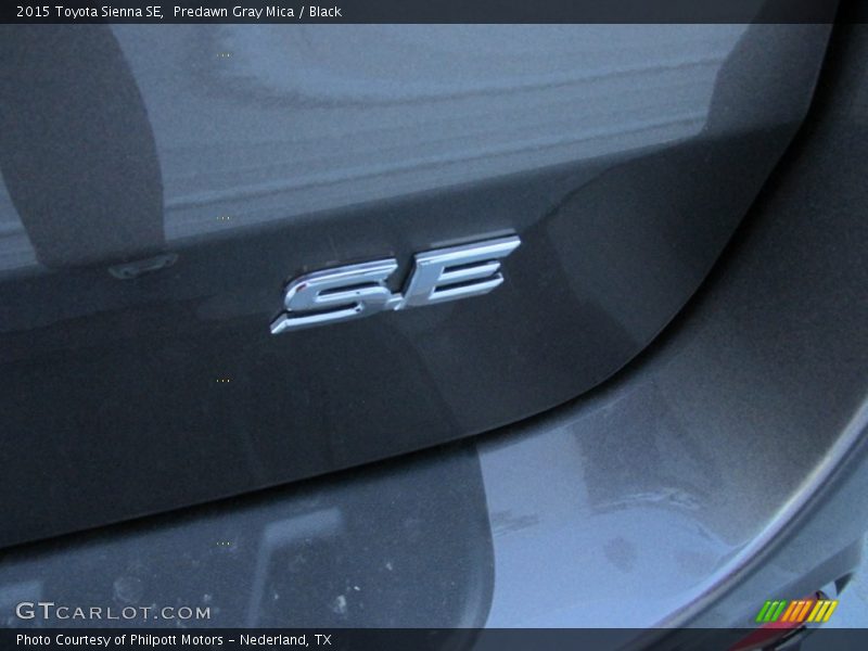 Predawn Gray Mica / Black 2015 Toyota Sienna SE