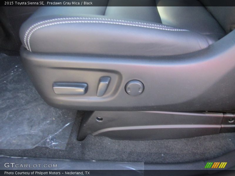 Predawn Gray Mica / Black 2015 Toyota Sienna SE