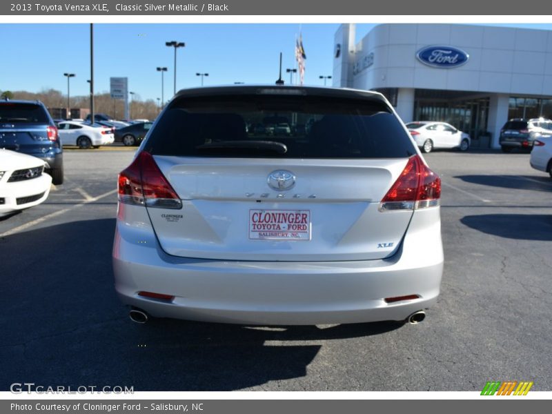 Classic Silver Metallic / Black 2013 Toyota Venza XLE