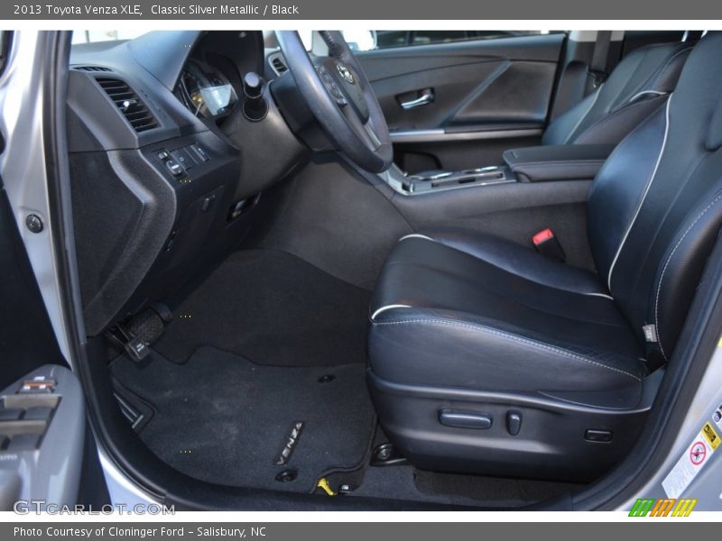 Classic Silver Metallic / Black 2013 Toyota Venza XLE