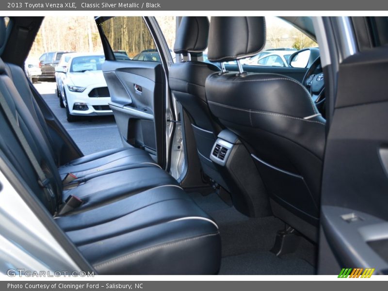 Classic Silver Metallic / Black 2013 Toyota Venza XLE