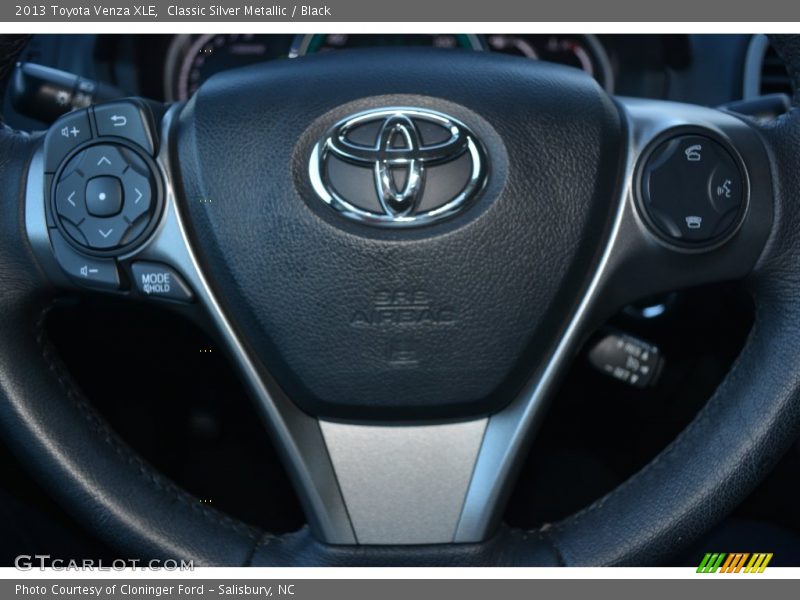 Classic Silver Metallic / Black 2013 Toyota Venza XLE