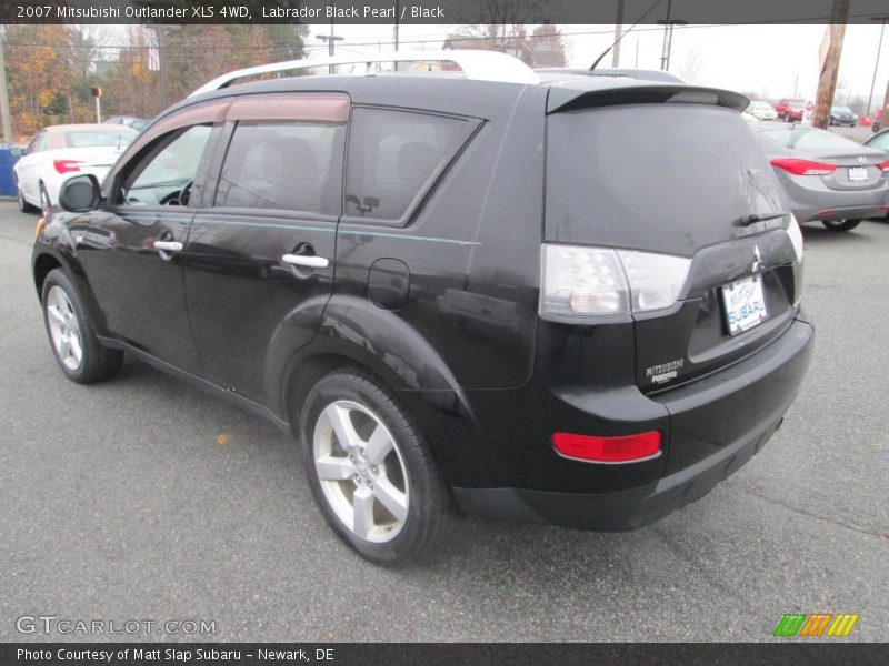 Labrador Black Pearl / Black 2007 Mitsubishi Outlander XLS 4WD