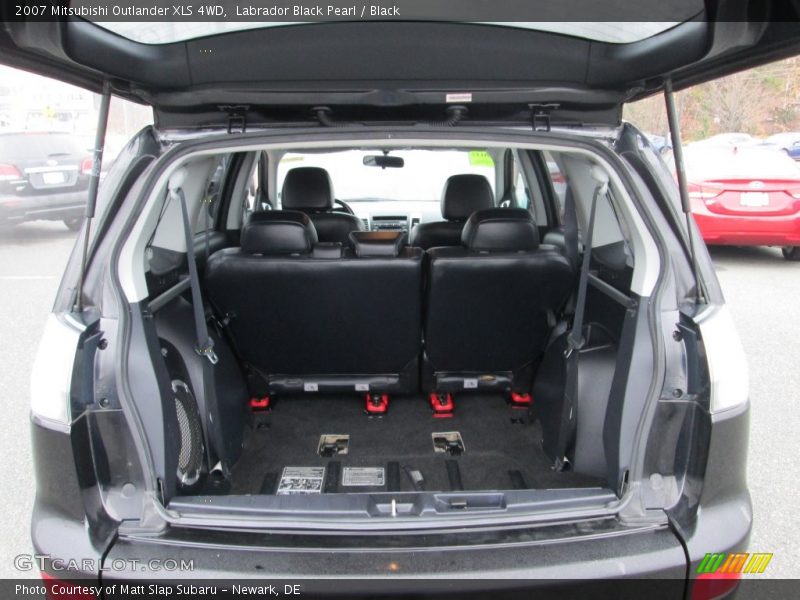 Labrador Black Pearl / Black 2007 Mitsubishi Outlander XLS 4WD
