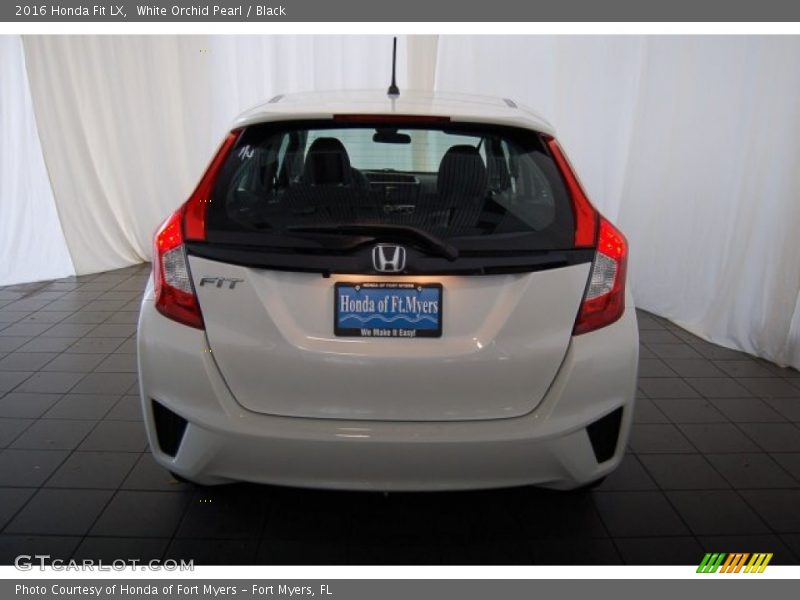 White Orchid Pearl / Black 2016 Honda Fit LX
