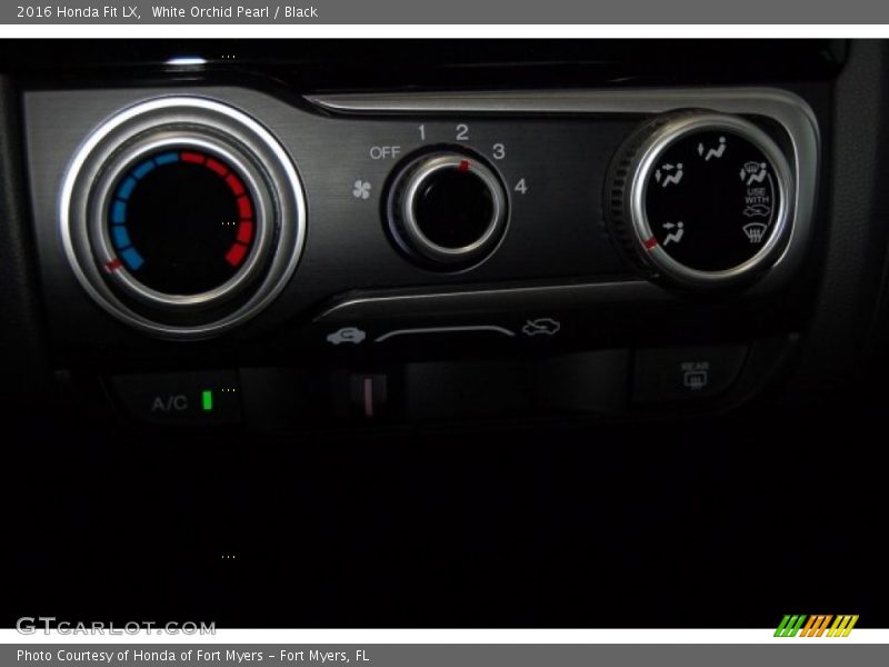 White Orchid Pearl / Black 2016 Honda Fit LX
