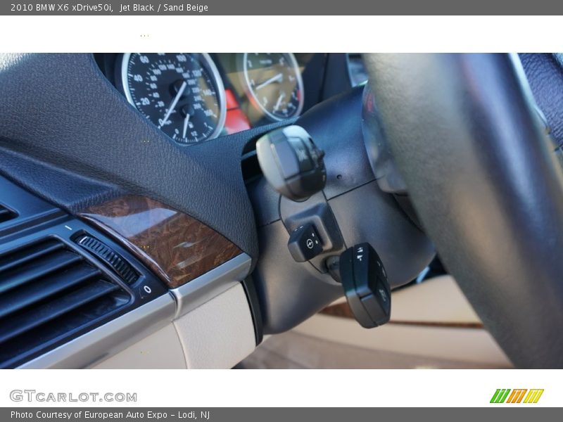 Jet Black / Sand Beige 2010 BMW X6 xDrive50i