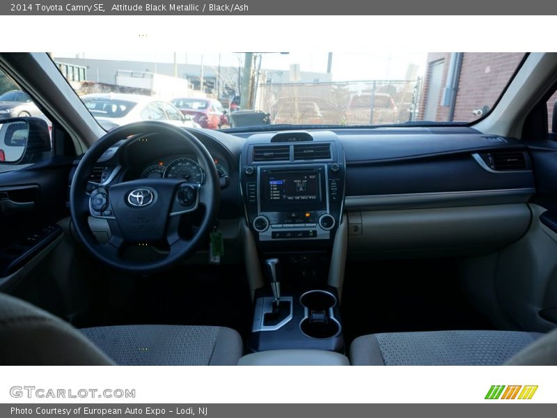 Attitude Black Metallic / Black/Ash 2014 Toyota Camry SE