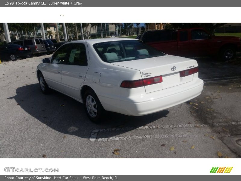 Super White / Gray 1999 Toyota Camry CE
