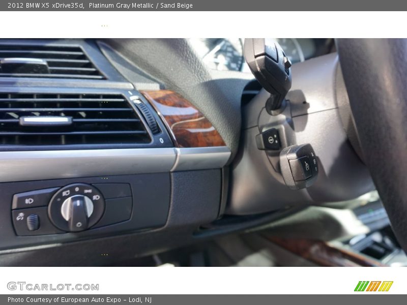 Platinum Gray Metallic / Sand Beige 2012 BMW X5 xDrive35d