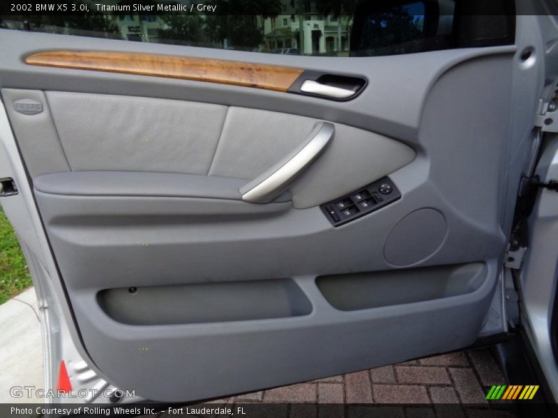 Door Panel of 2002 X5 3.0i