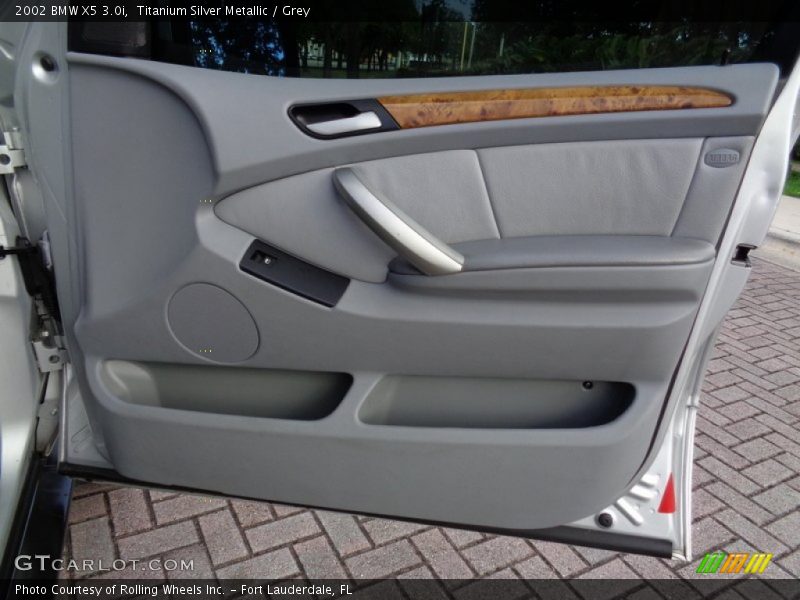 Door Panel of 2002 X5 3.0i