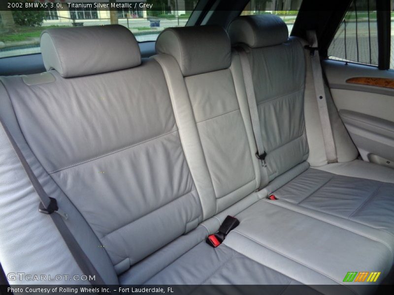 Titanium Silver Metallic / Grey 2002 BMW X5 3.0i