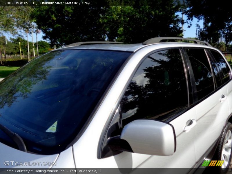 Titanium Silver Metallic / Grey 2002 BMW X5 3.0i
