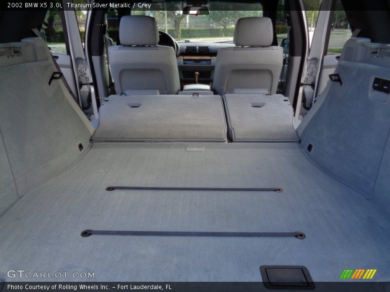 Titanium Silver Metallic / Grey 2002 BMW X5 3.0i