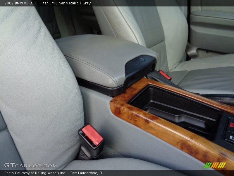 Titanium Silver Metallic / Grey 2002 BMW X5 3.0i