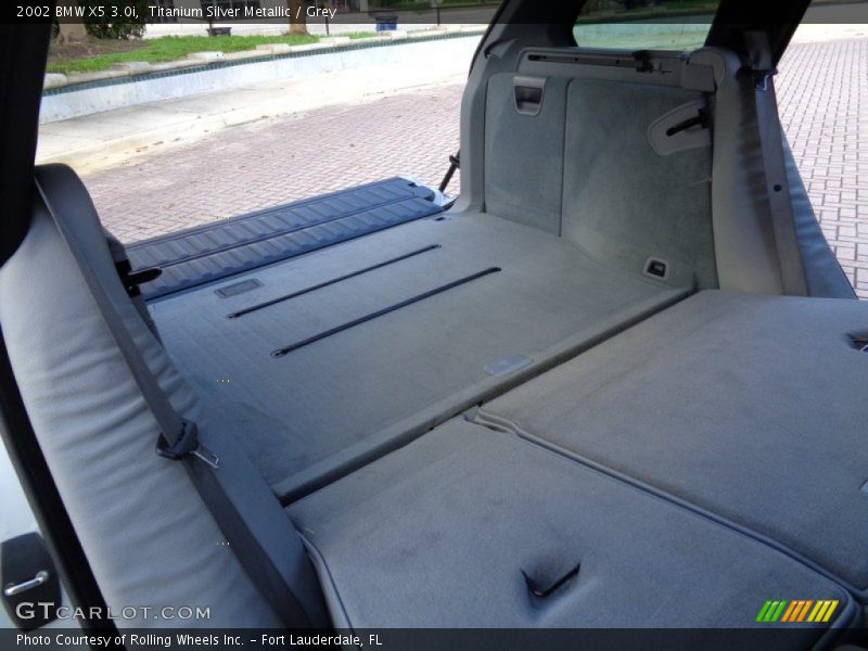 Titanium Silver Metallic / Grey 2002 BMW X5 3.0i