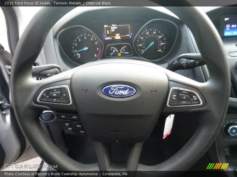 Tectonic Metallic / Charcoal Black 2015 Ford Focus SE Sedan