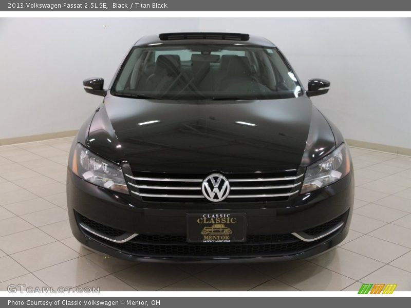 Black / Titan Black 2013 Volkswagen Passat 2.5L SE