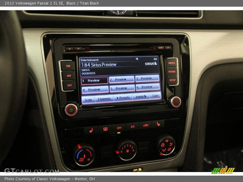 Black / Titan Black 2013 Volkswagen Passat 2.5L SE