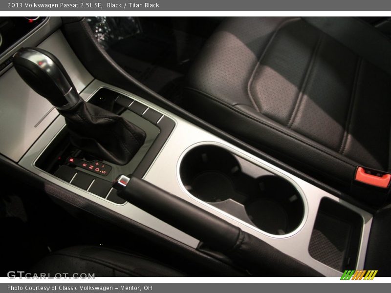 Black / Titan Black 2013 Volkswagen Passat 2.5L SE