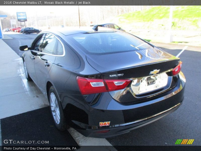 Mosaic Black Metallic / Jet Black 2016 Chevrolet Malibu LT