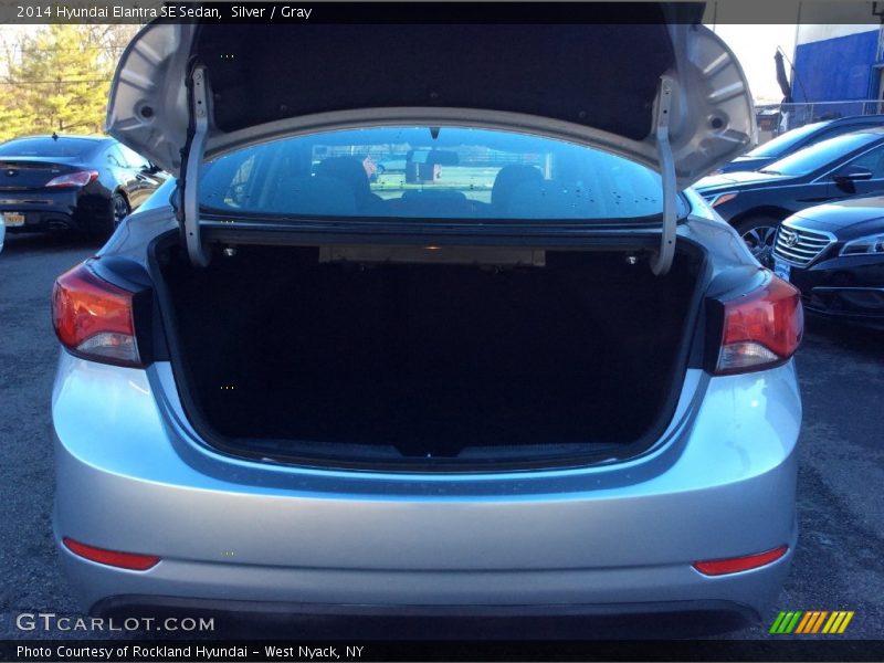 Silver / Gray 2014 Hyundai Elantra SE Sedan