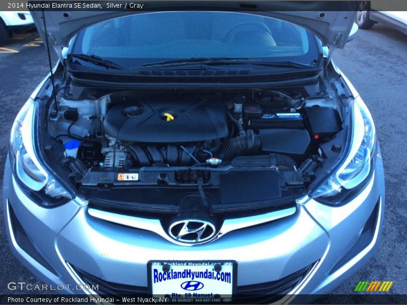 Silver / Gray 2014 Hyundai Elantra SE Sedan