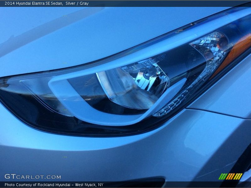 Silver / Gray 2014 Hyundai Elantra SE Sedan