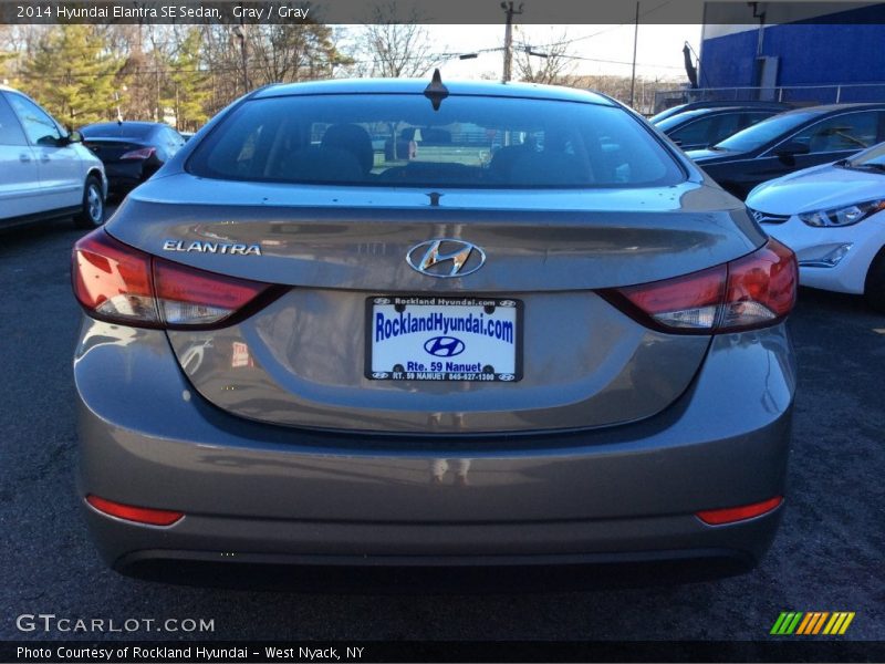 Gray / Gray 2014 Hyundai Elantra SE Sedan