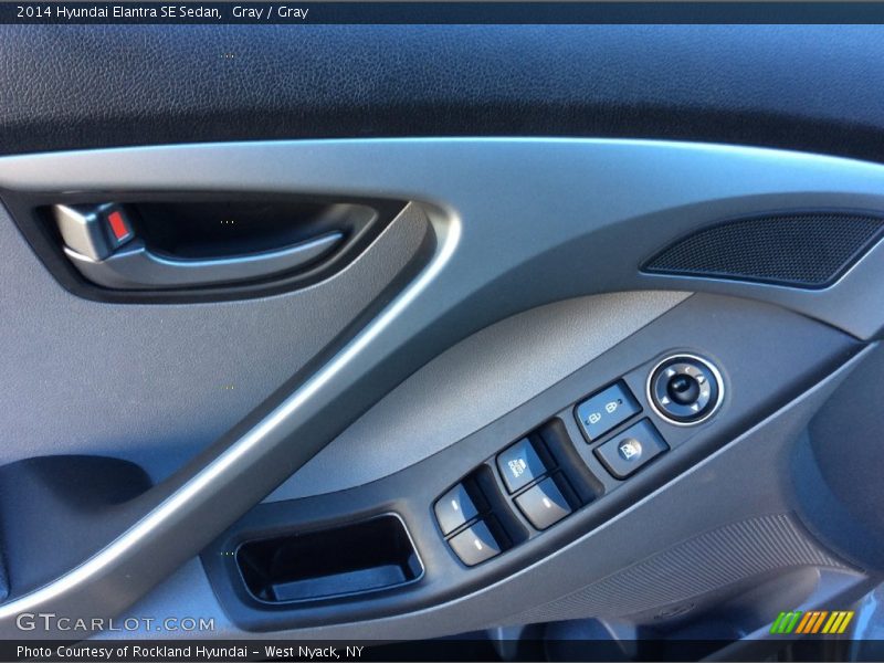 Gray / Gray 2014 Hyundai Elantra SE Sedan